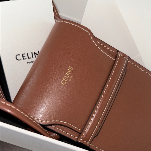 Celine Brown Leather Crossbody Pouch - Picture 6 of 7